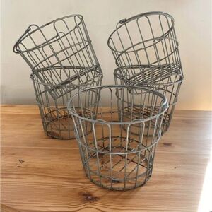 Vintage Metal Wire Farmhouse Basket